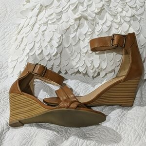 Nude wedge sandals